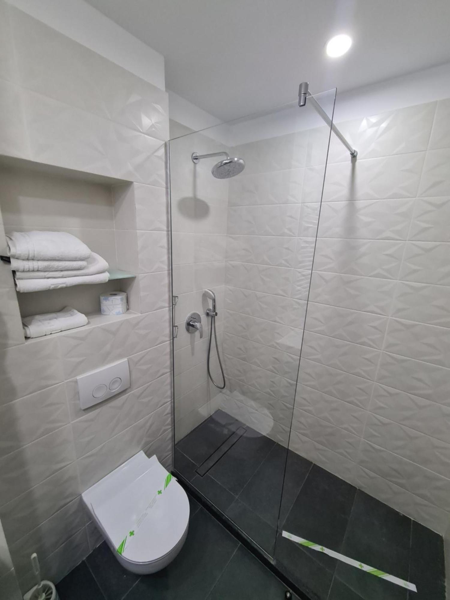 Hotel Comandor مامايا المظهر الخارجي الصورة