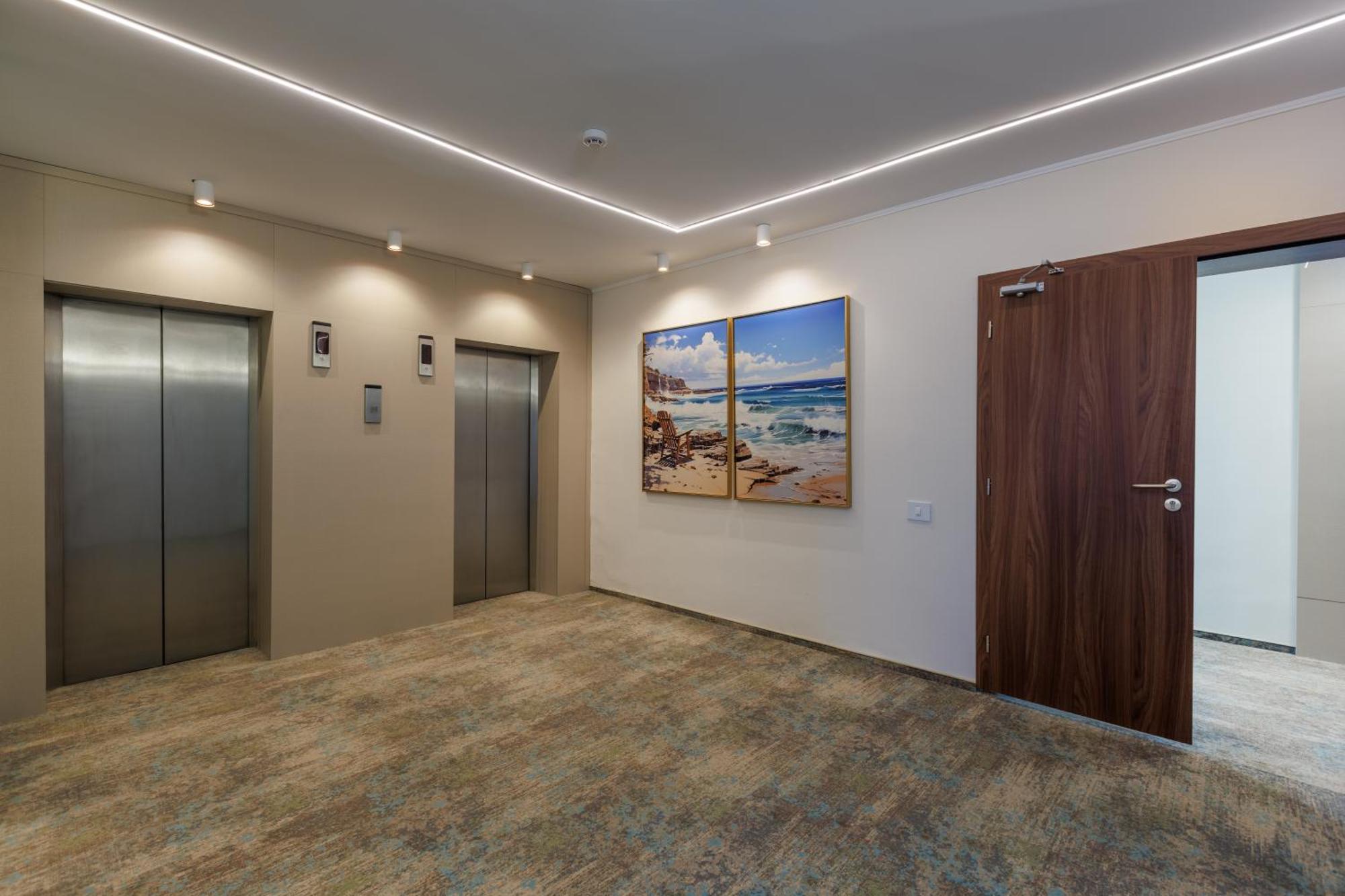 Hotel Comandor مامايا المظهر الخارجي الصورة